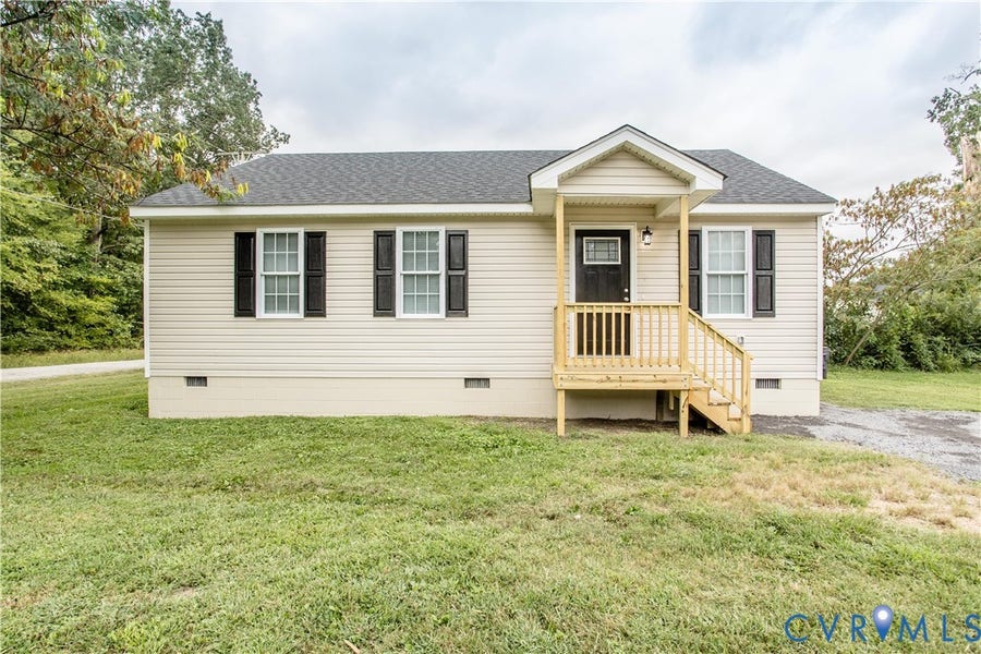 Property photo for 900 Cedar Street, Hopewell, VA