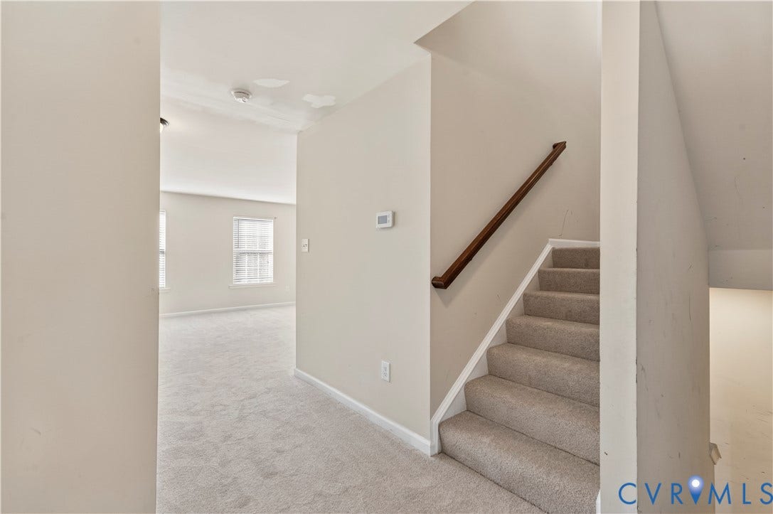 10041 POLLEN Drive, Hanover, Mechanicsville, VA 23116 Gateway to the Third Level