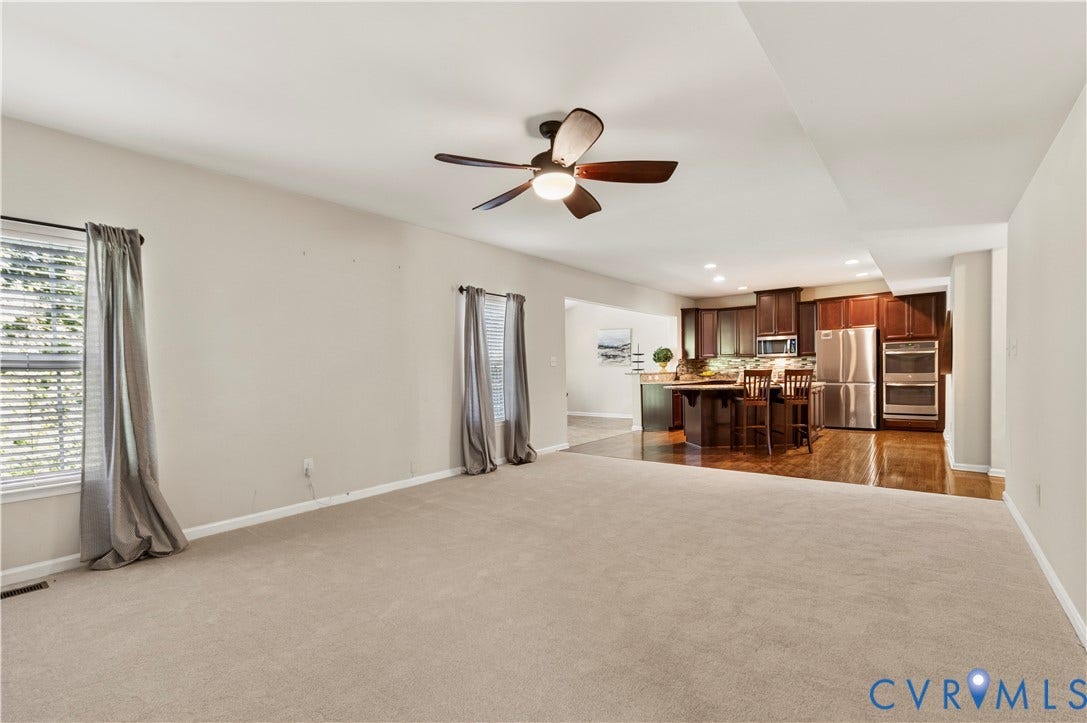 10041 POLLEN Drive, Hanover, Mechanicsville, VA 23116 A Great Room! Really...its a Great Room!