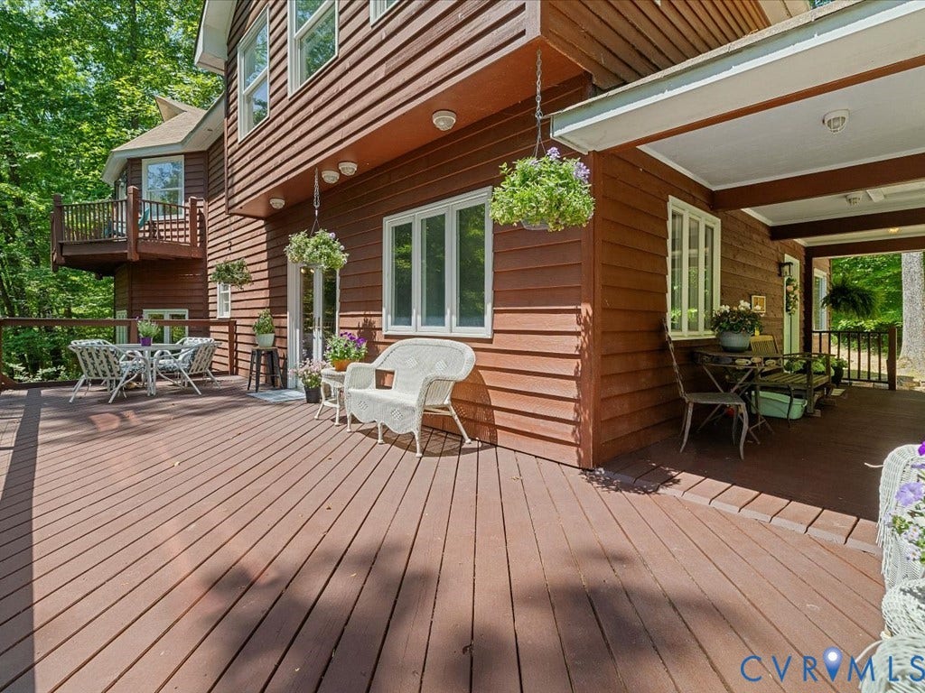 2556 Ridge Road, Powhatan, VA 23139 2556 Ridge Road, Powhatan, VA 23139