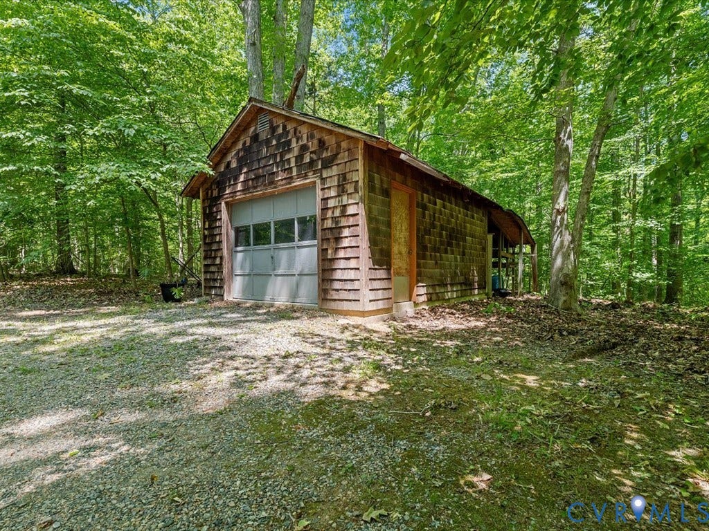 2556 Ridge Road, Powhatan, VA 23139 2556 Ridge Road, Powhatan, VA 23139