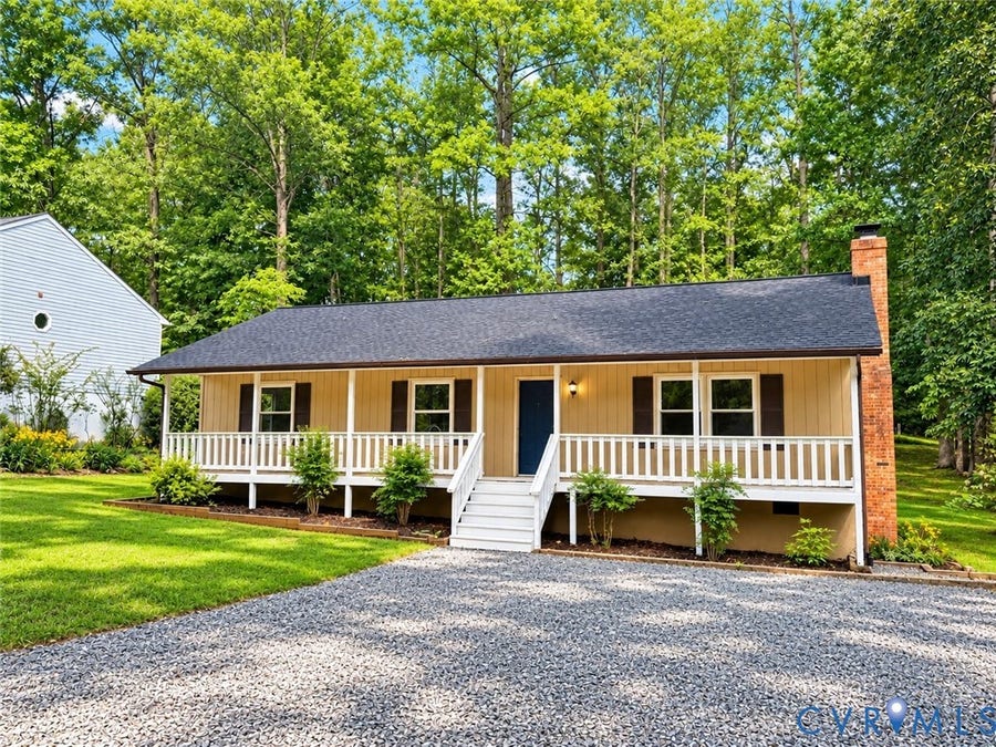 Property photo for 229 Washington Street, Locust Grove, VA