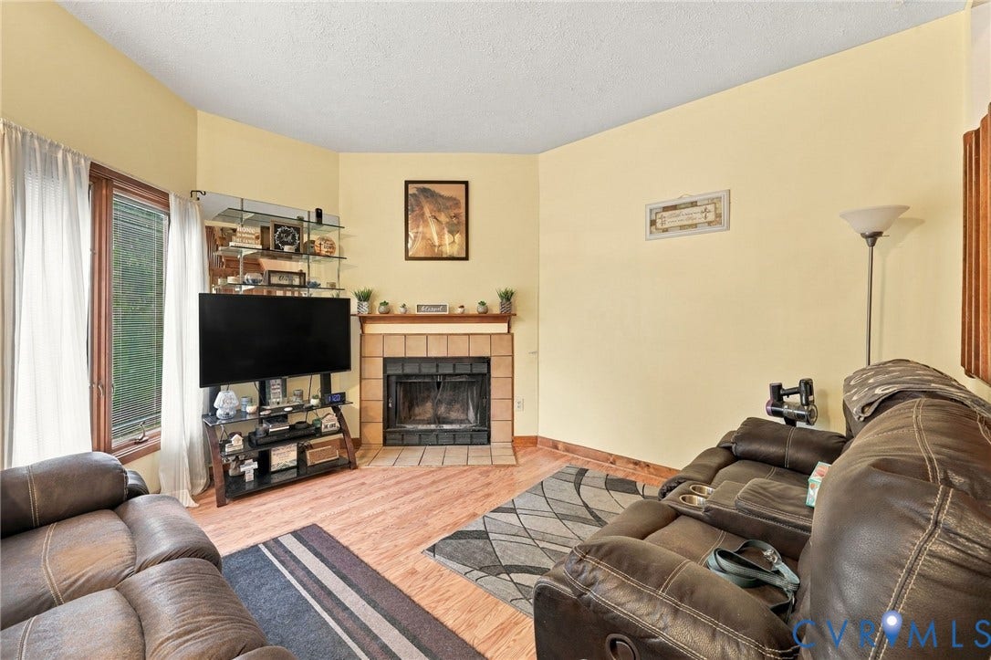 336 Southern Court, Highland Springs, VA 23075 336 Southern Court, Highland Springs, VA 23075