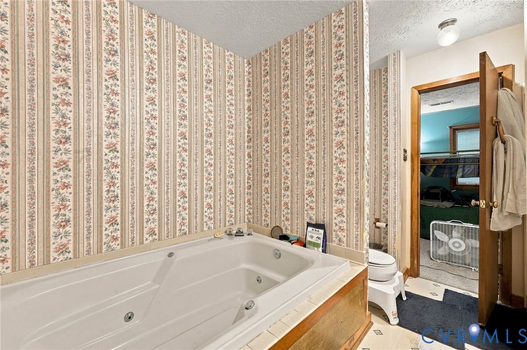 336 Southern Court, Highland Springs, VA 23075 336 Southern Court, Highland Springs, VA 23075