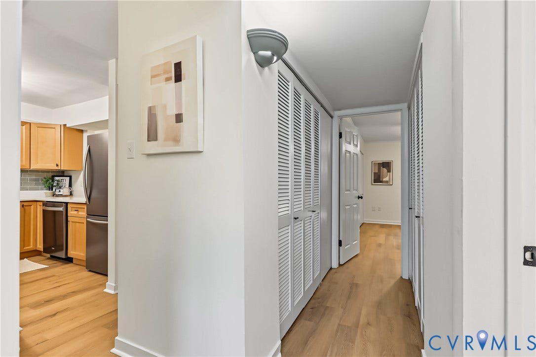 10272 Iron Mill Road, North Chesterfield, VA 23235 Wood-finish flooring throughout the hallway and kitchen