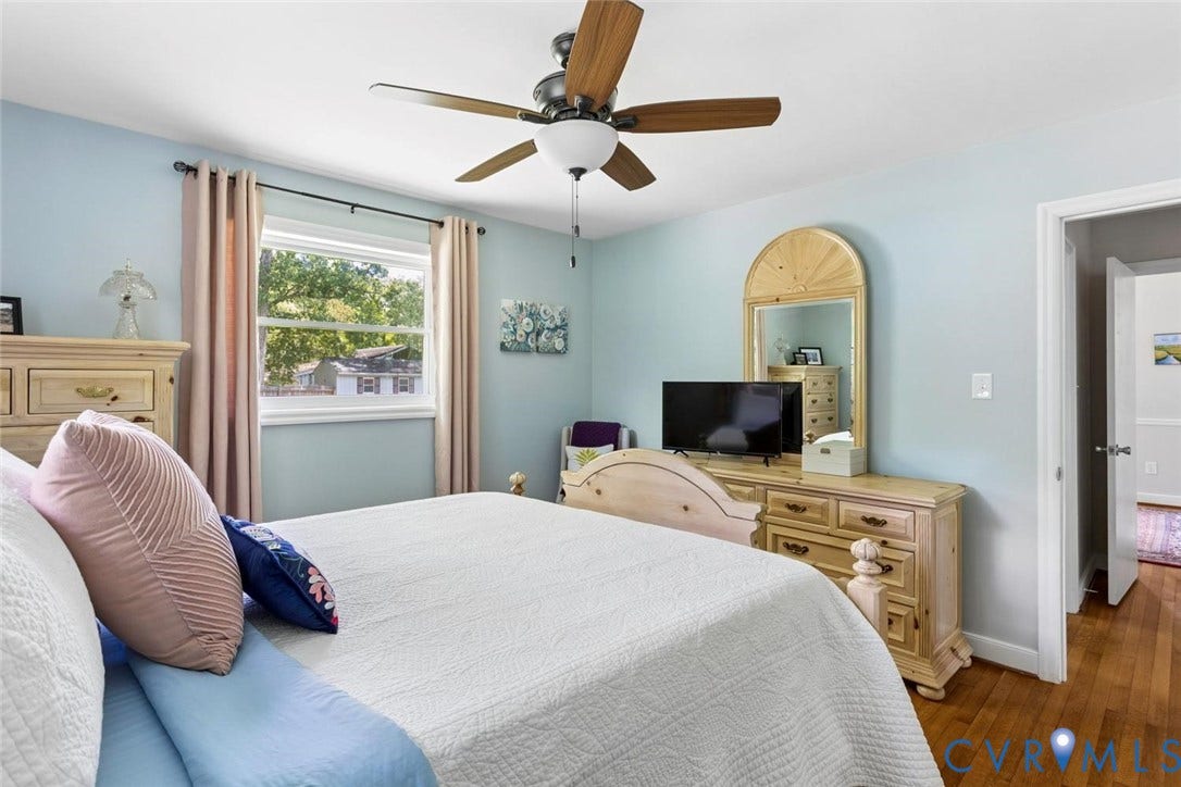 565 Rochelle Road, Huguenot Hills, Richmond, VA 23238