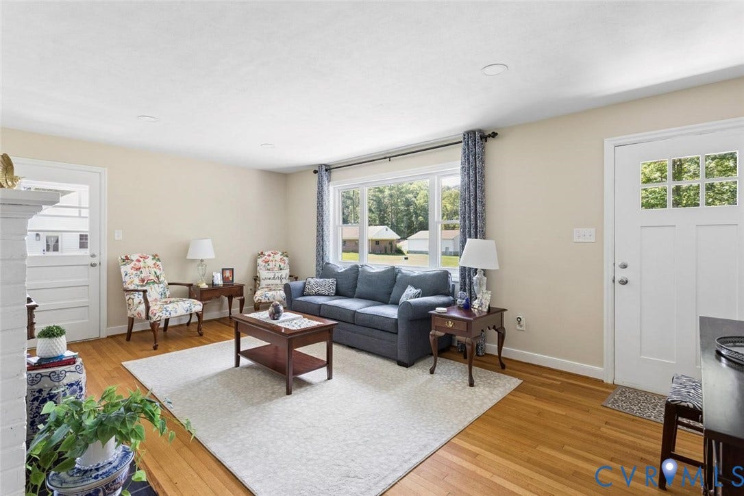 565 Rochelle Road, Huguenot Hills, Richmond, VA 23238
