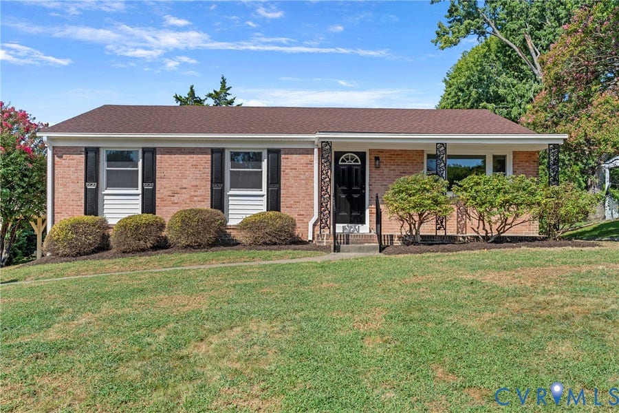 Property photo for 7402 Edgewood Avenue, Richmond, VA