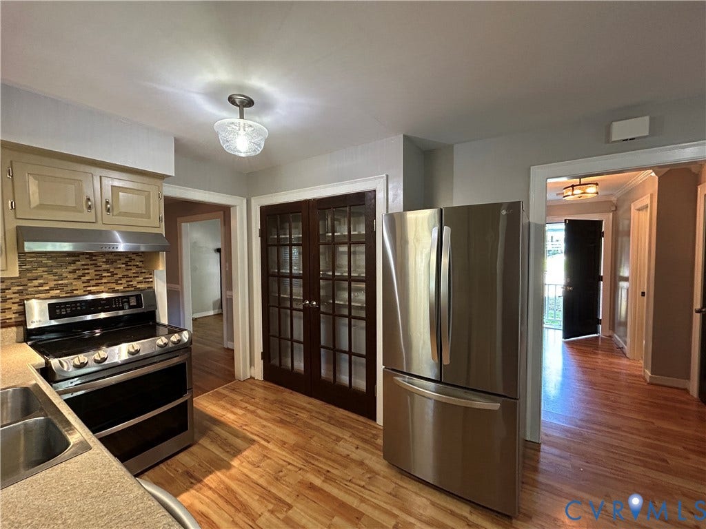 10012 Copperwood Court, Chesterfield, VA 23236 Kitchen pantry