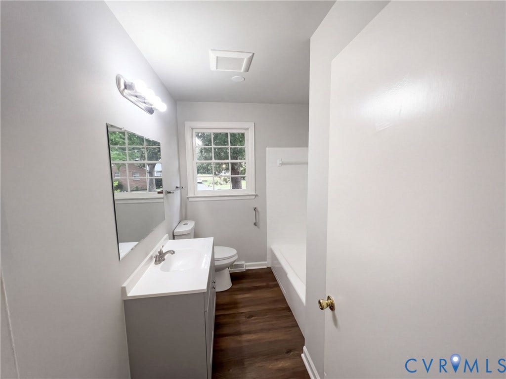 107 School Avenue, Colonial Heights, VA 23834 107 School Avenue, Colonial Heights, VA 23834