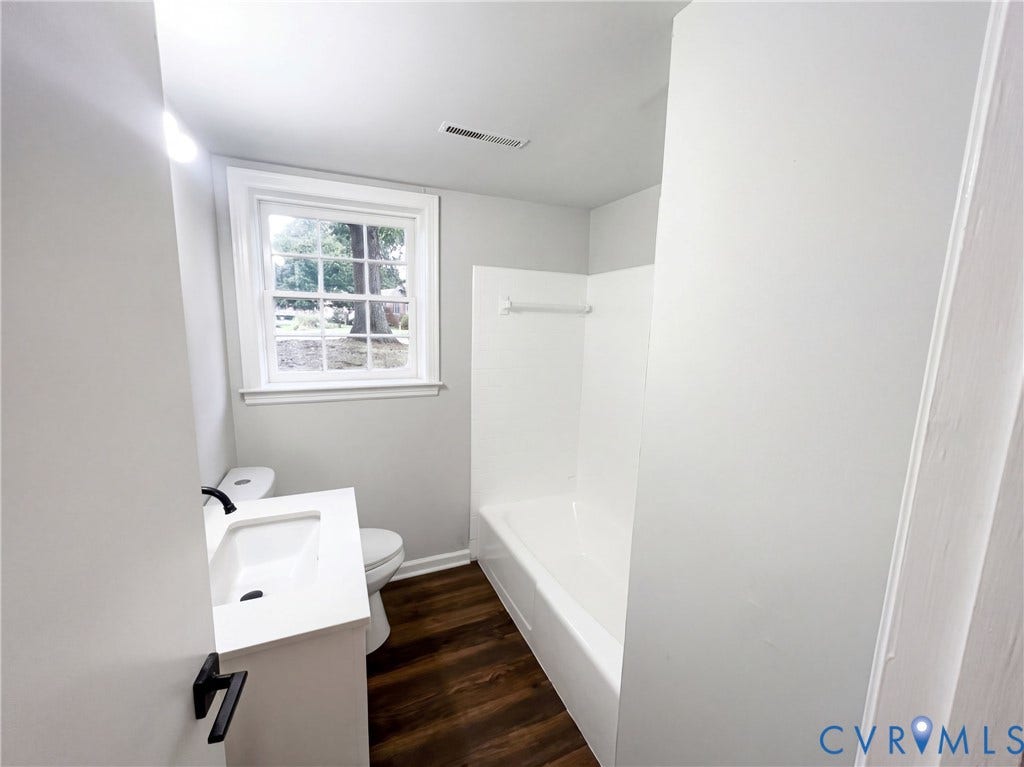 107 School Avenue, Colonial Heights, VA 23834 107 School Avenue, Colonial Heights, VA 23834