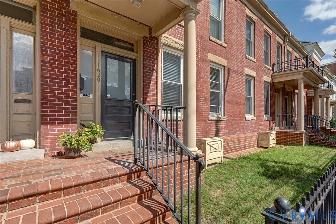 1620 W Cary Street, Fan Extenstion, Richmond, VA 23220 Brick facade featuring multiple windows