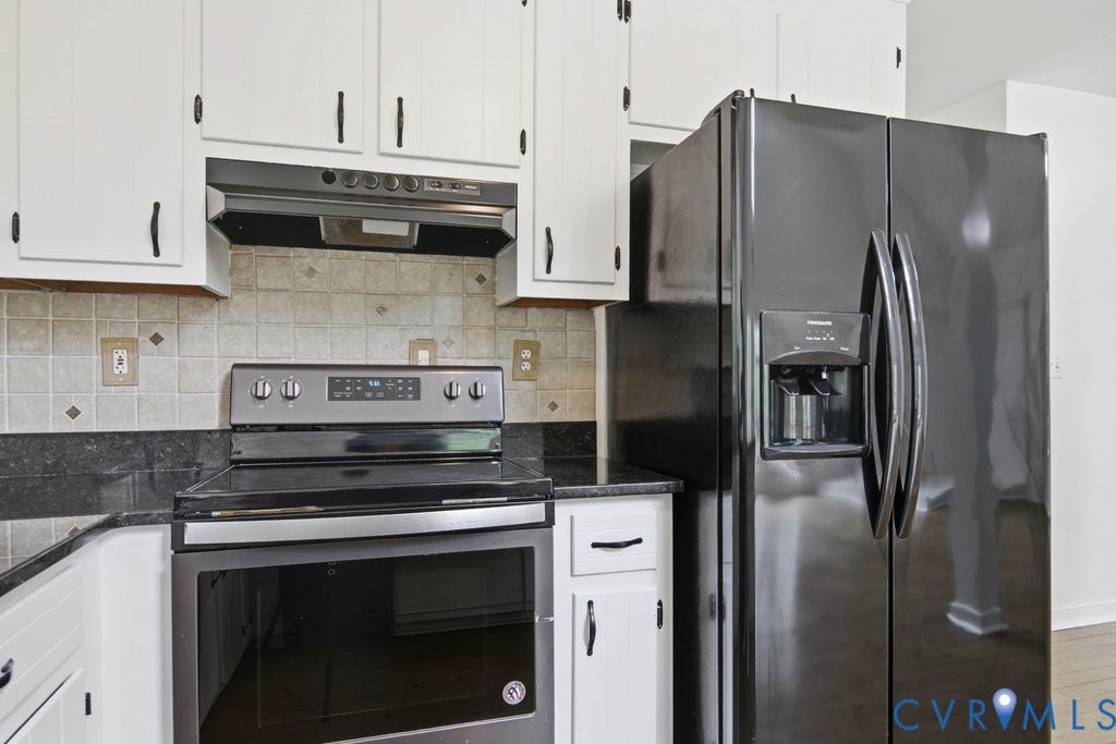 12101 Clementown Road, Amelia, VA 23002 12101 Clementown Road, Amelia, VA 23002