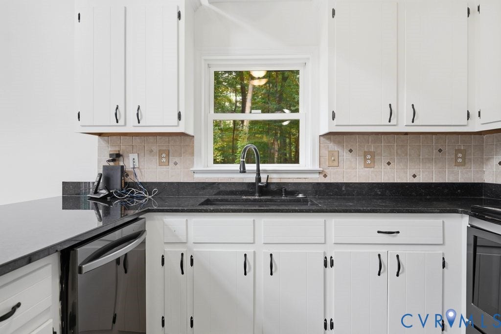 12101 Clementown Road, Amelia, VA 23002 12101 Clementown Road, Amelia, VA 23002