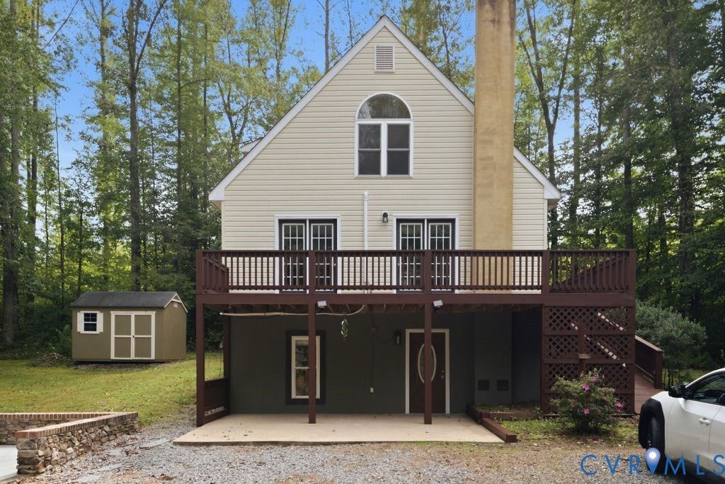 12101 Clementown Road, Amelia, VA 23002 12101 Clementown Road, Amelia, VA 23002