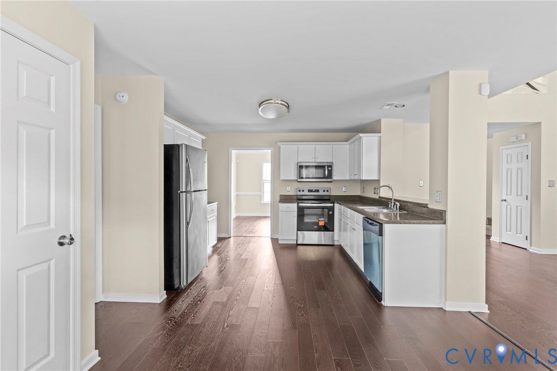 11829 Brentwood Arbor Court, Chesterfield, VA 23831 abundance of cabinets