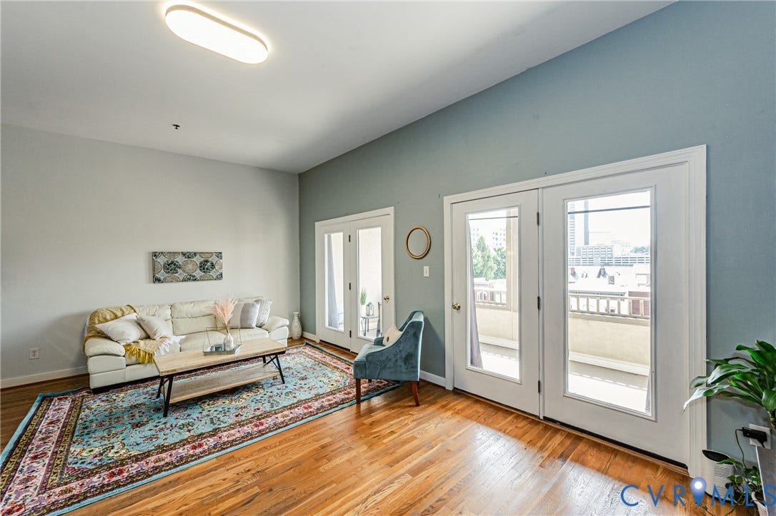 215 N 19th Street, #U42, Richmond, VA 23223 215 N 19th Street, #U42, Richmond, VA 23223