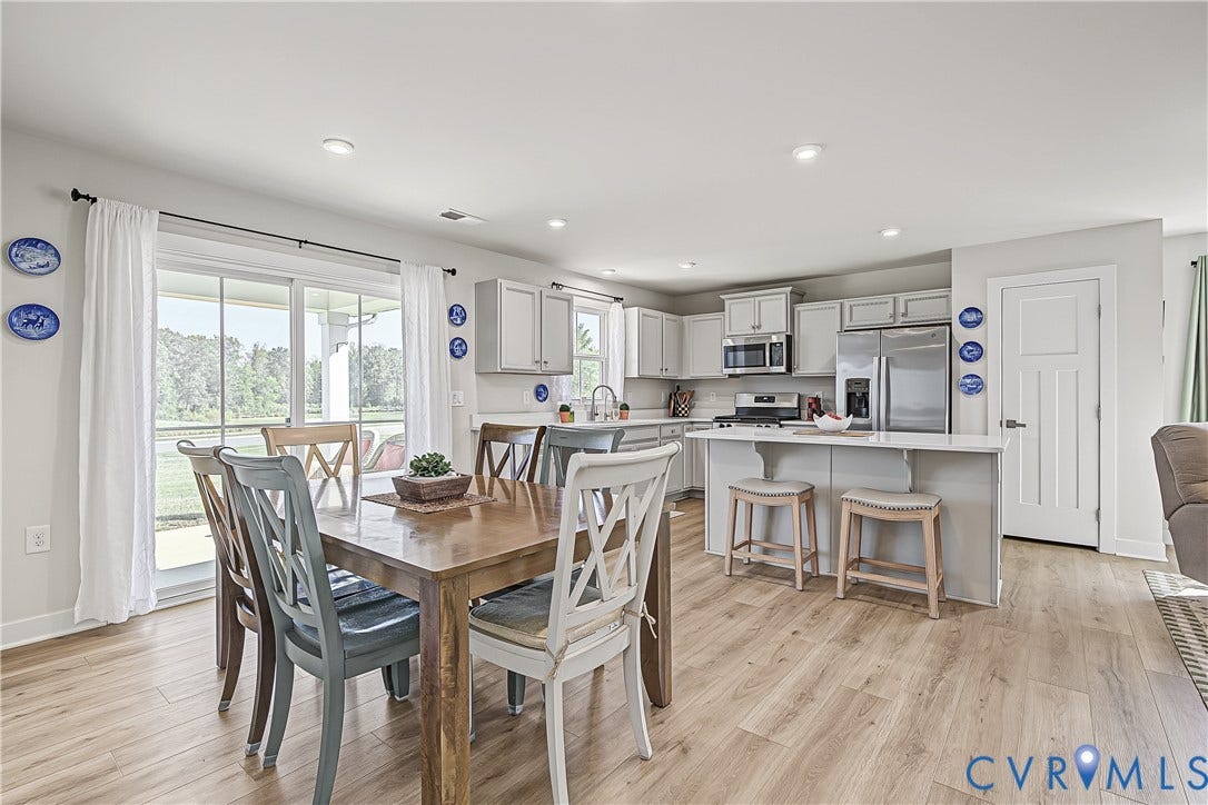 7490 E Danube Loop, The Groves, New Kent, VA 23124 Dining area offers direct access to back porch