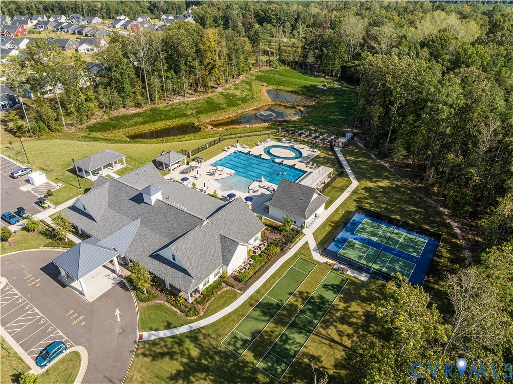 7490 E Danube Loop, The Groves, New Kent, VA 23124 Enjoy convenient access to 2 community pools, pickleball courts, dog park, gathering spaces, and beautifully maintained grounds