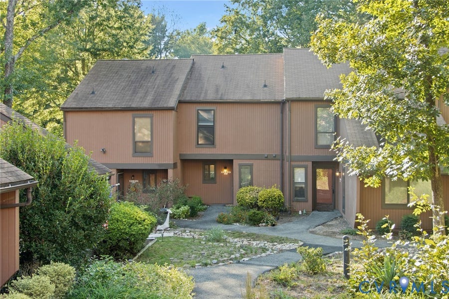 Property photo for 11923 W Briar Patch Drive, Midlothian, VA