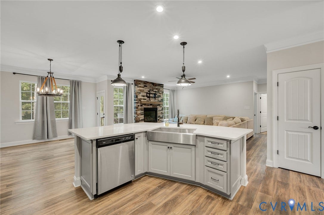 6804 Clifford Tower Way, Henrico, VA 23231 6804 Clifford Tower Way, Henrico, VA 23231