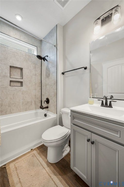 6804 Clifford Tower Way, Henrico, VA 23231 6804 Clifford Tower Way, Henrico, VA 23231