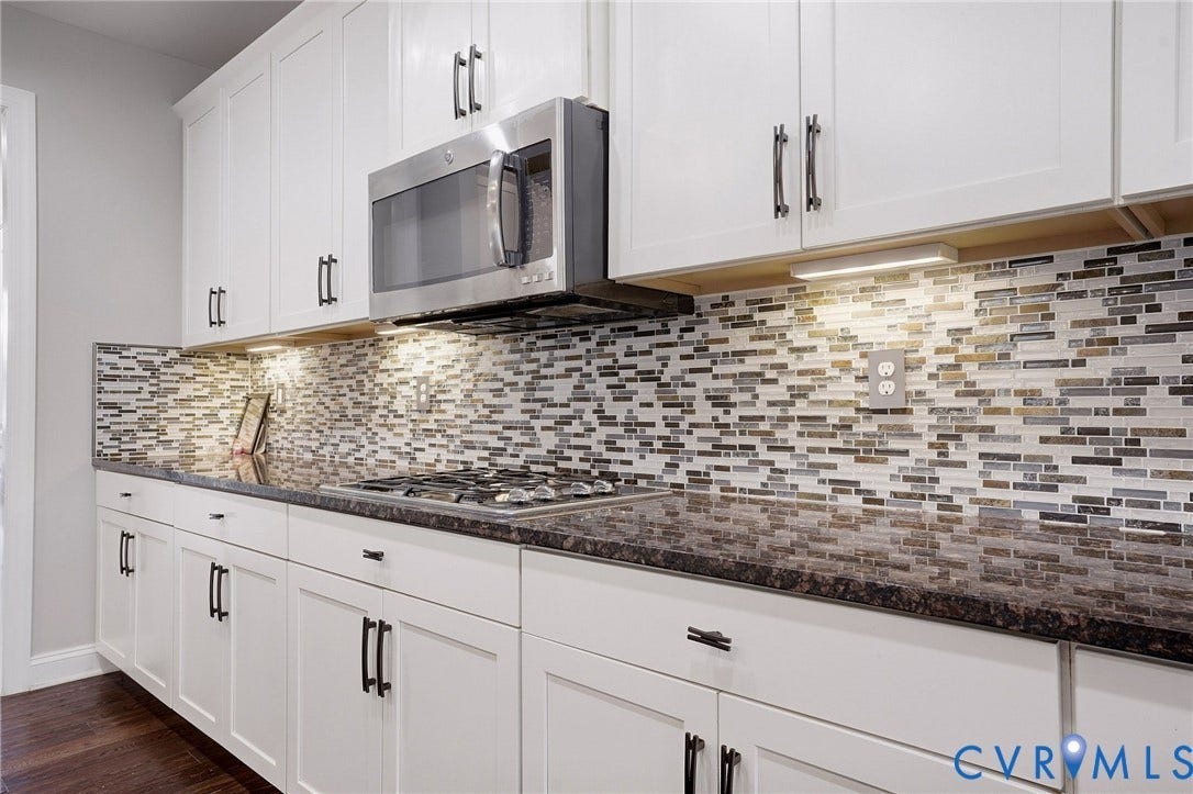 12125 Manor Glen Lane, Bacova, Glen Allen, VA 23059