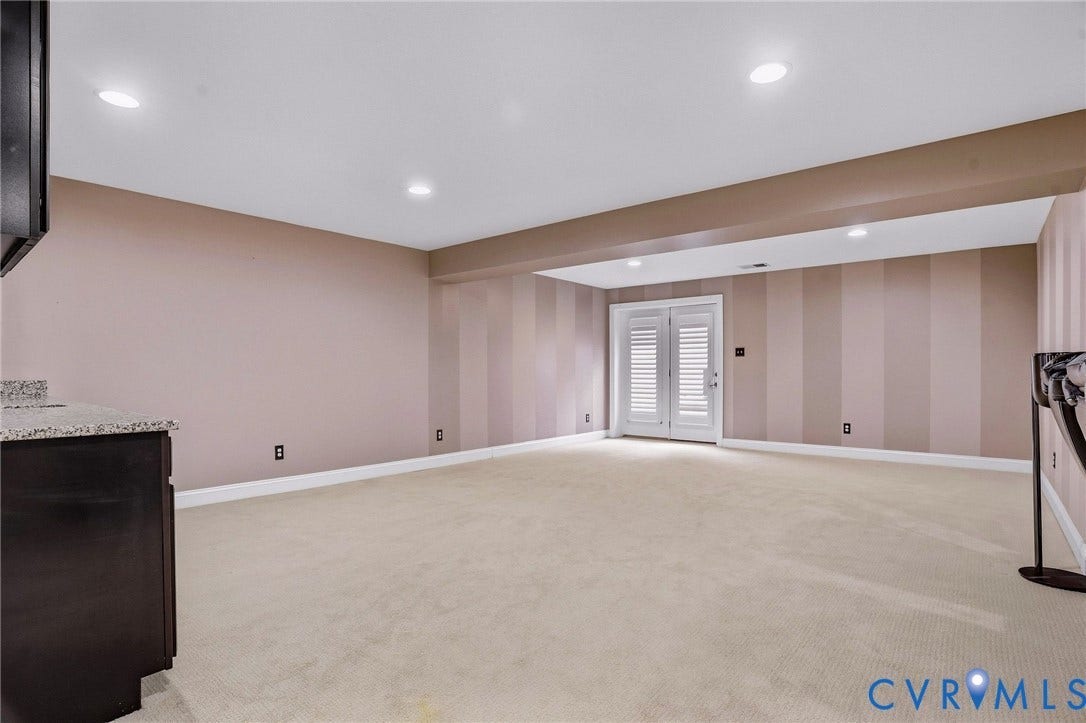 12125 Manor Glen Lane, Bacova, Glen Allen, VA 23059