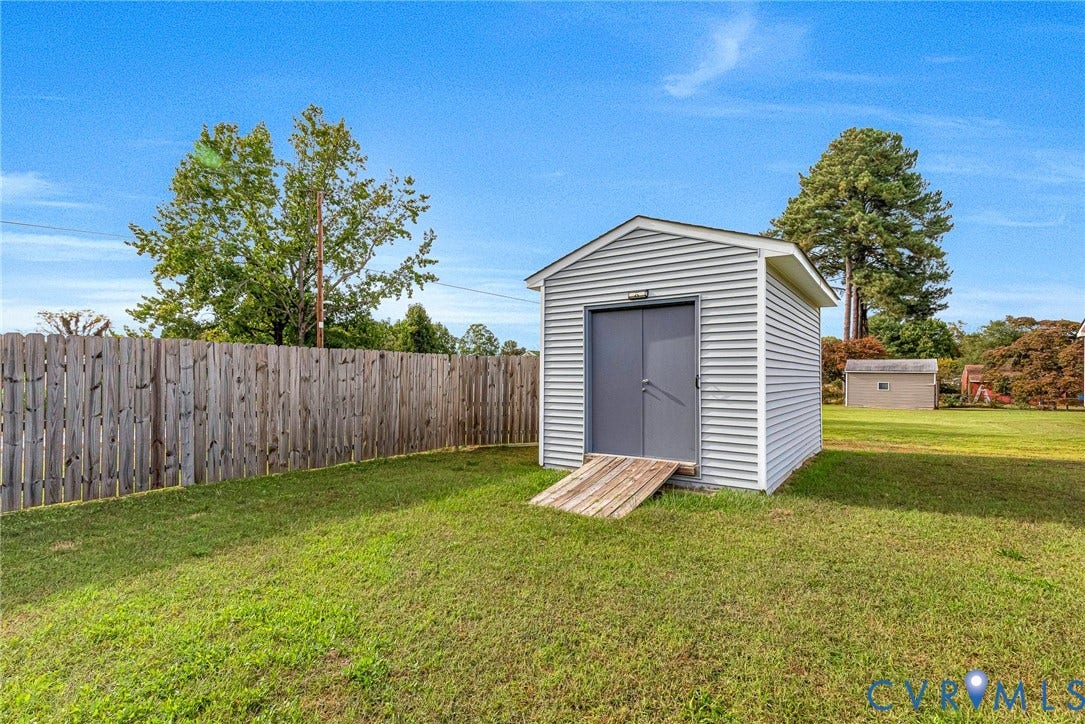 7093 Sunset Drive, Mechanicsville, VA 23111 7093 Sunset Drive, Mechanicsville, VA 23111