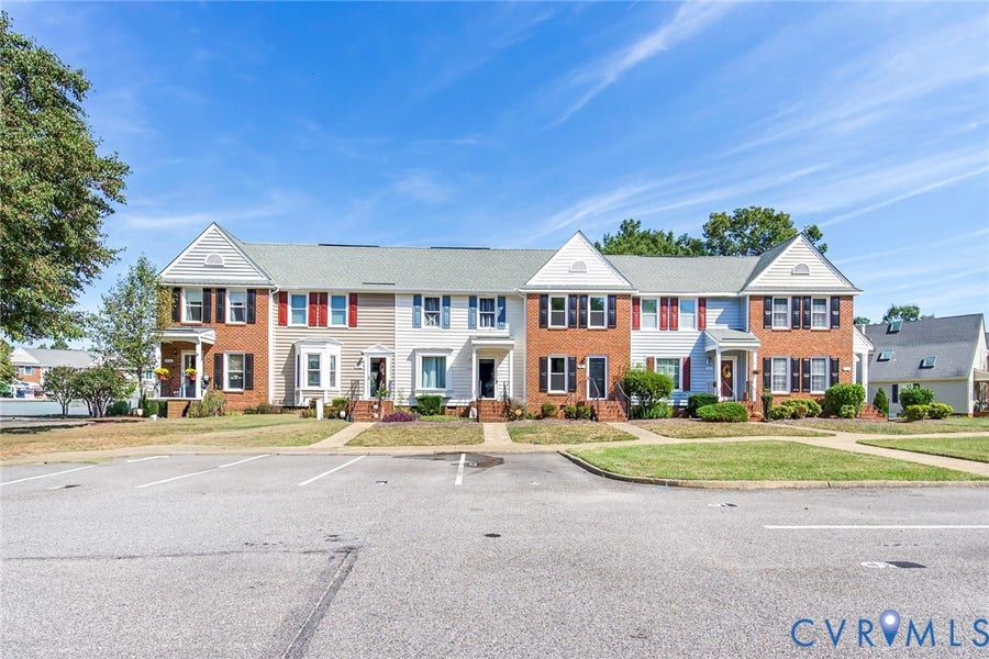 Property photo for 7104 Saint Annas Court, Chesterfield, VA