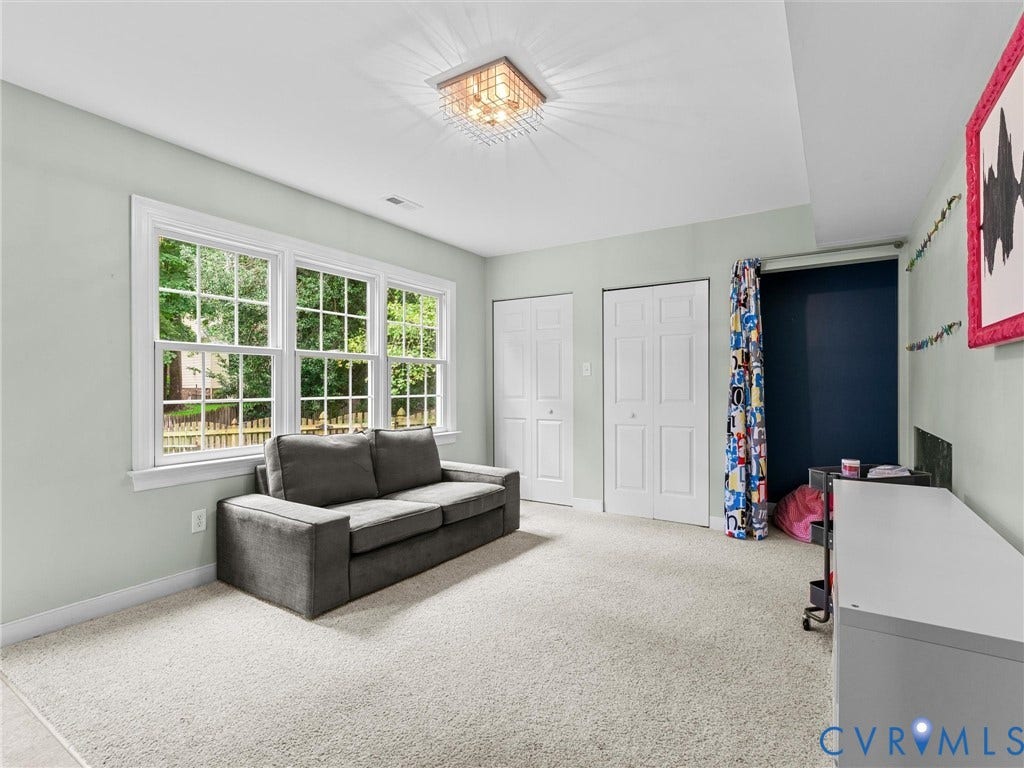 12100 English Ivy Lane, Glen Allen, VA 23059 12100 English Ivy Lane, Glen Allen, VA 23059