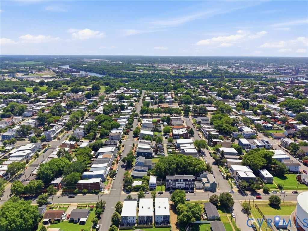 3015 M Street, Church Hill, Richmond, VA 23223 Aerial perspective of a residential area featuring numerous detached homes and abundant mature trees