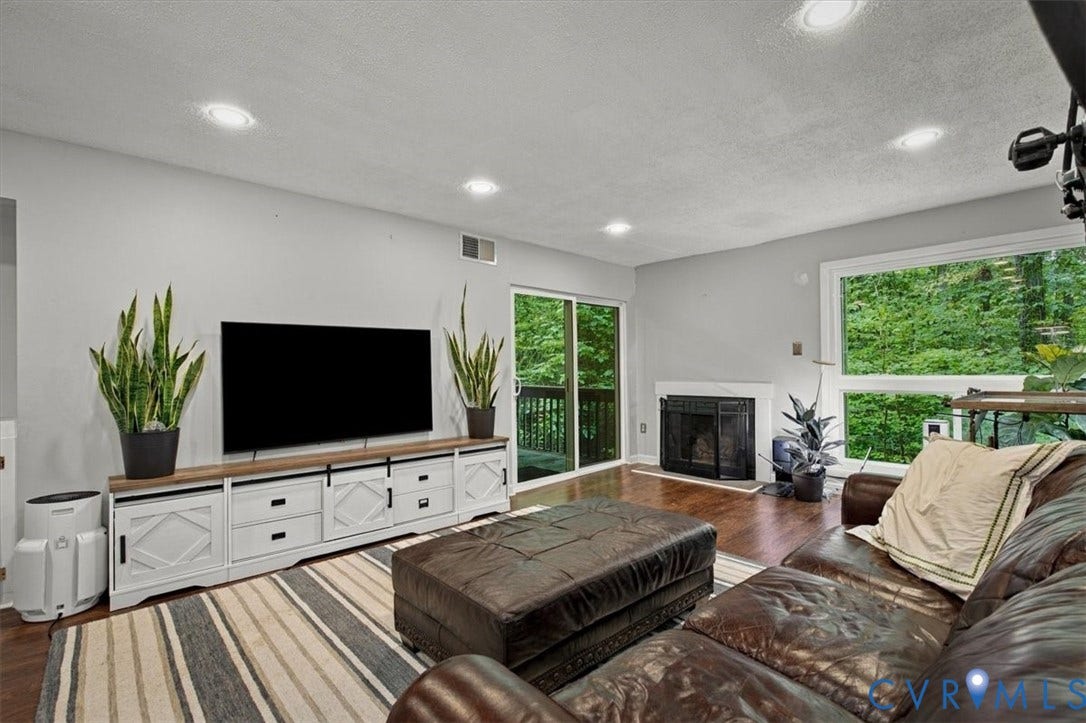 10382 Iron Mill Road, North Chesterfield, VA 23235
