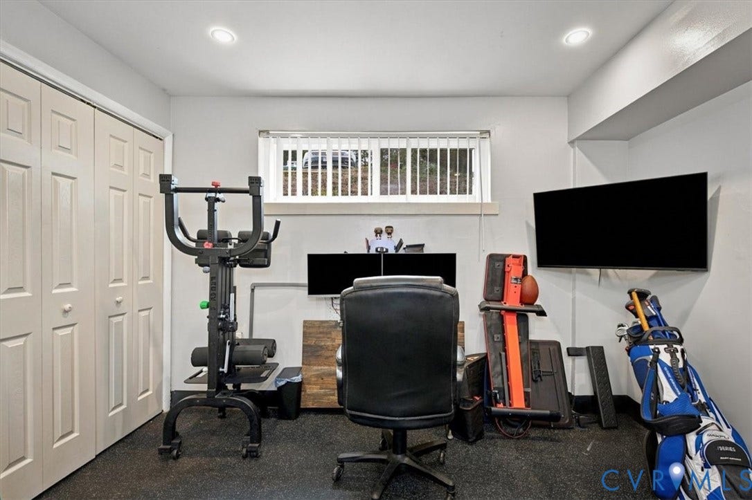 10382 Iron Mill Road, North Chesterfield, VA 23235