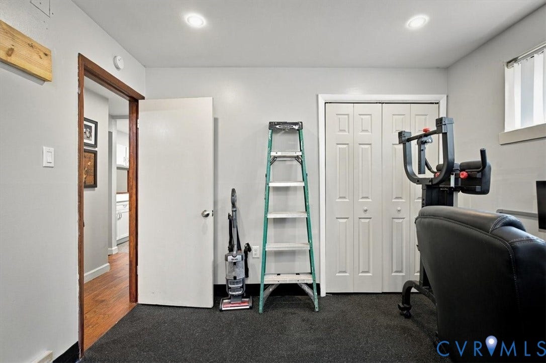 10382 Iron Mill Road, North Chesterfield, VA 23235