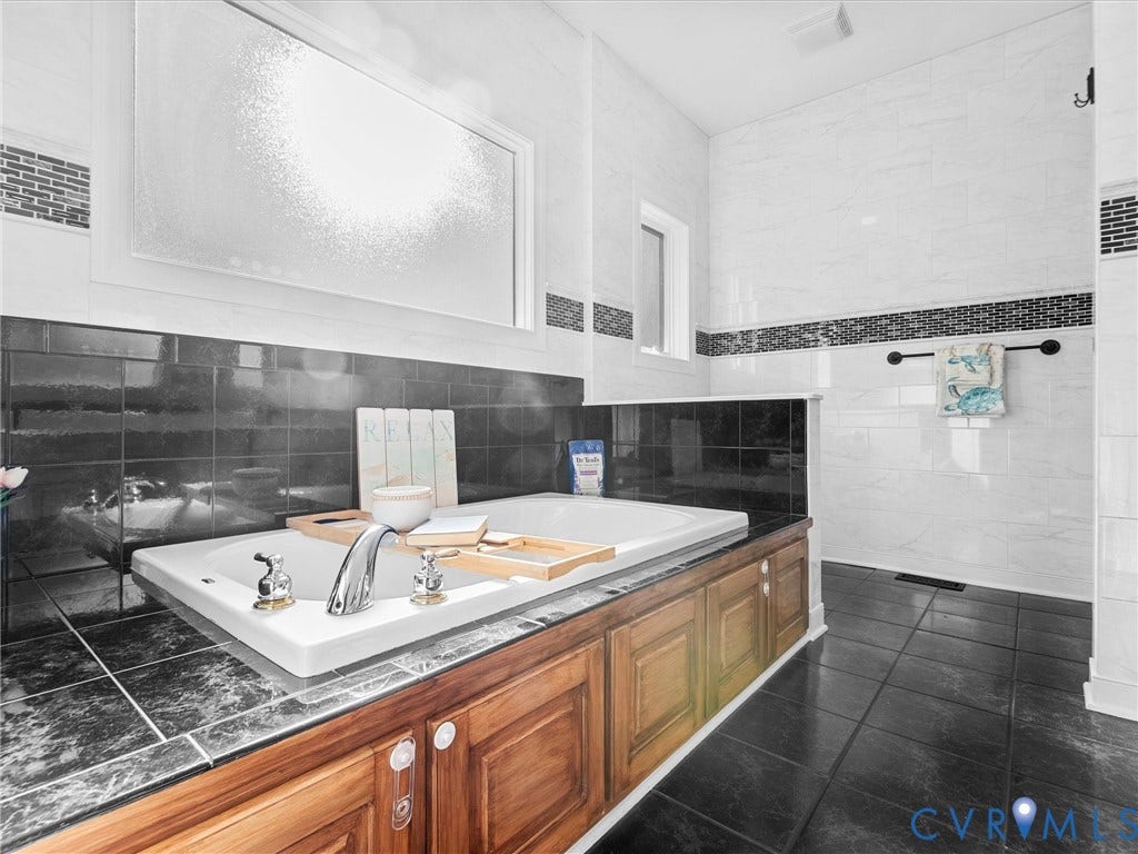 20149 Oak River Court, South Chesterfield, VA 23803 20149 Oak River Court, South Chesterfield, VA 23803