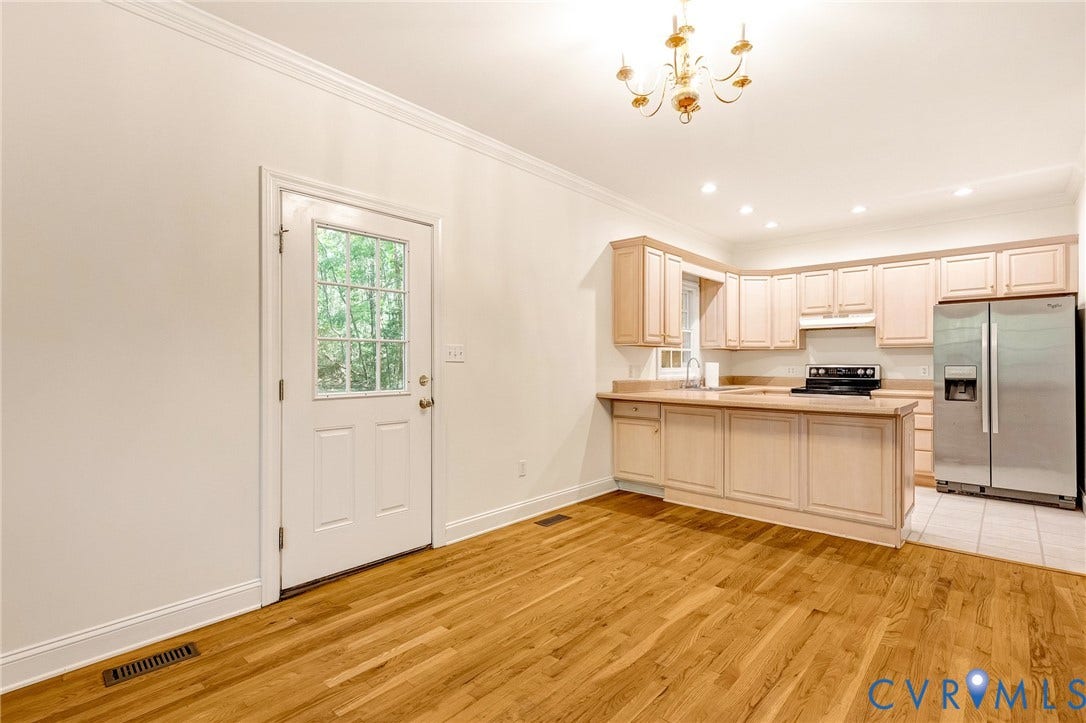 13086 Scotchtown Road, Scotchtown Area, Beaverdam, VA 23015 Kitchen open to Dining Area