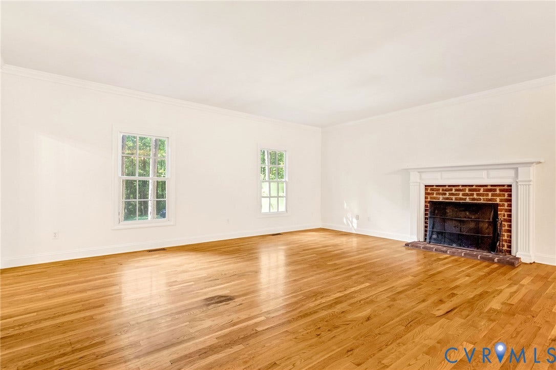 13086 Scotchtown Road, Scotchtown Area, Beaverdam, VA 23015 Brick Wood Burning Fireplace