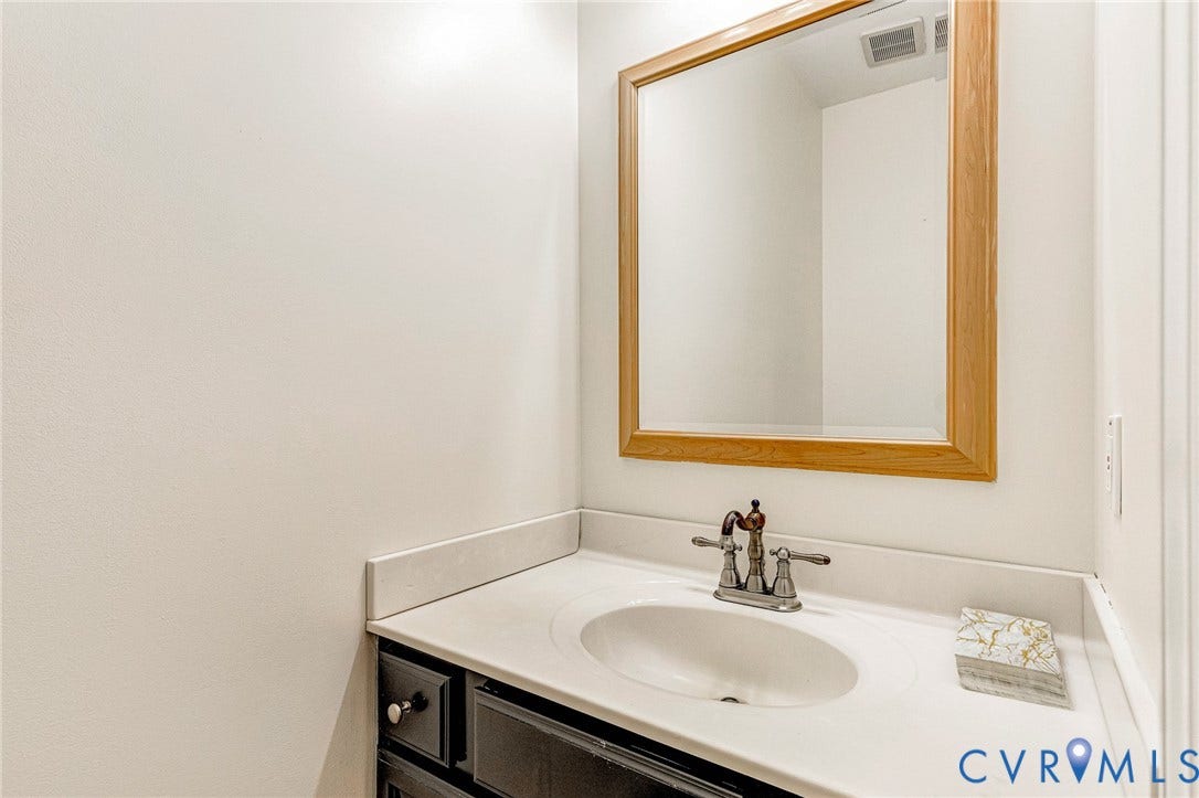 13086 Scotchtown Road, Scotchtown Area, Beaverdam, VA 23015 Half Bath with White countertop