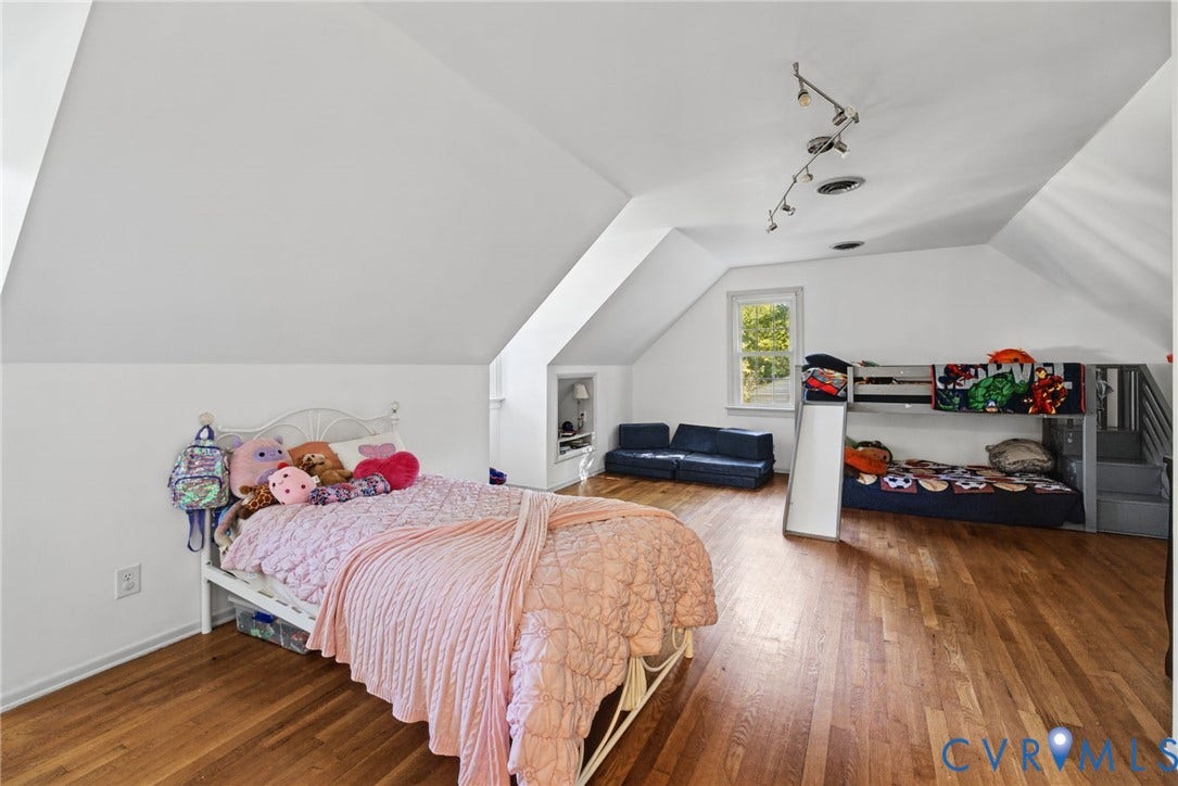 10301 Seacliff Lane, North Chesterfield, VA 23236 Expansive bedroom