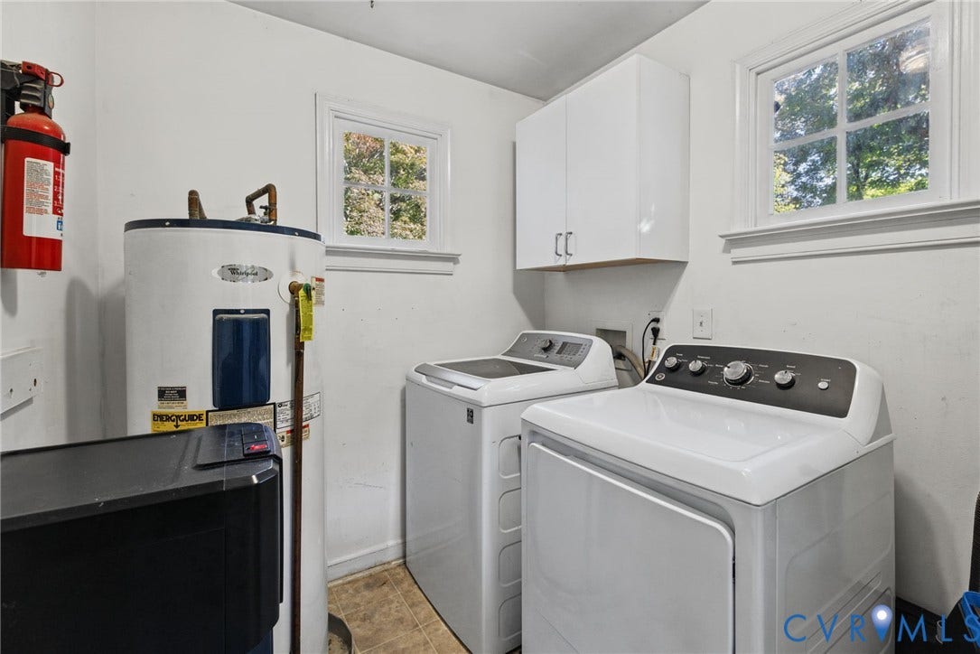 10301 Seacliff Lane, North Chesterfield, VA 23236 Dedicated Laundry off Kitchen