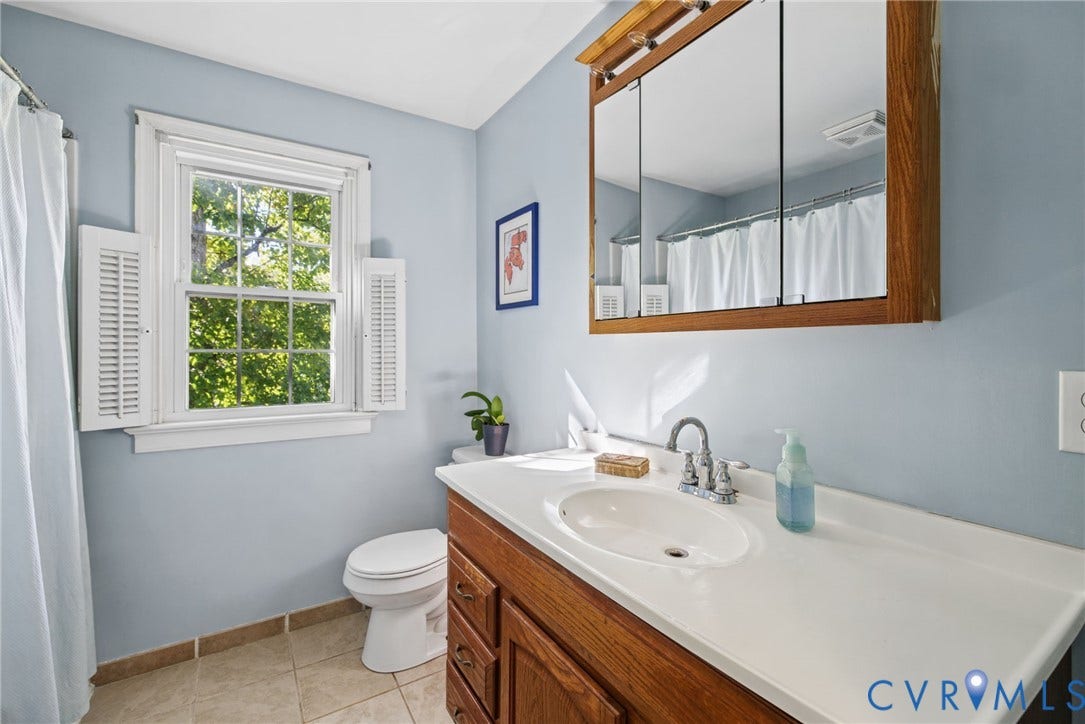 10301 Seacliff Lane, North Chesterfield, VA 23236 Full Bath with tile floors