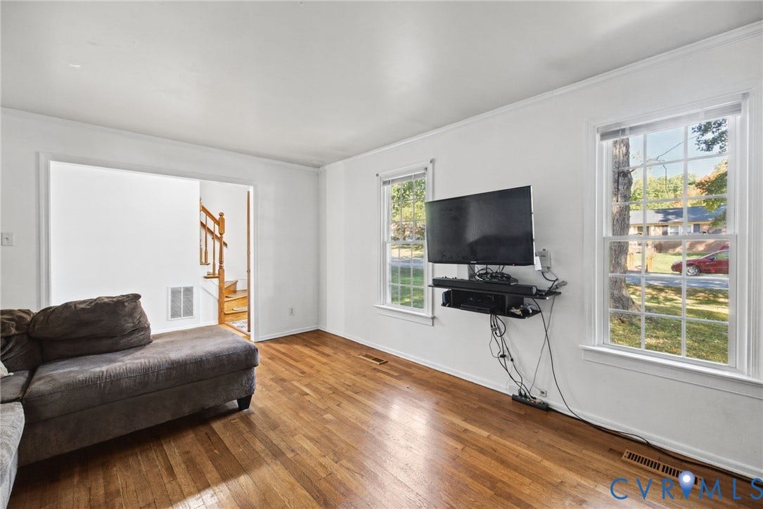 10301 Seacliff Lane, North Chesterfield, VA 23236 Plenty of space and beautiful view