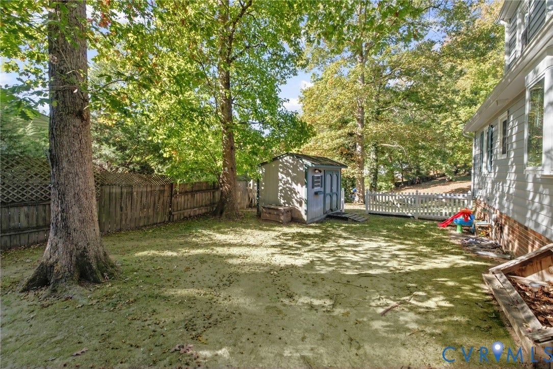 10301 Seacliff Lane, North Chesterfield, VA 23236 Plenty of room to run!