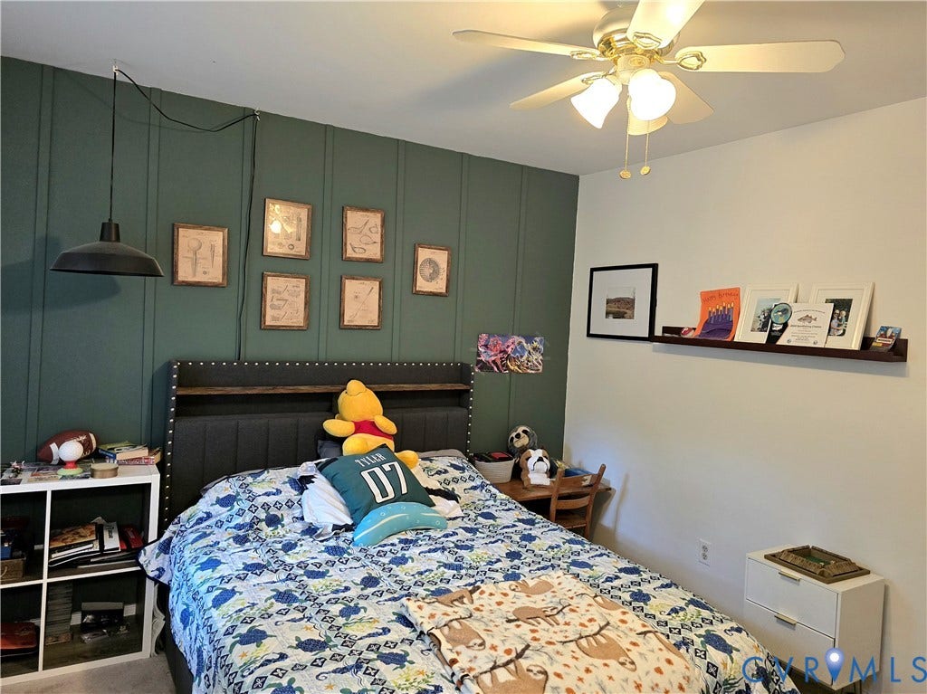 4207 Brixton Road, Creekwood, Chesterfield, VA 23832 Accent wall featuring vertical paneling