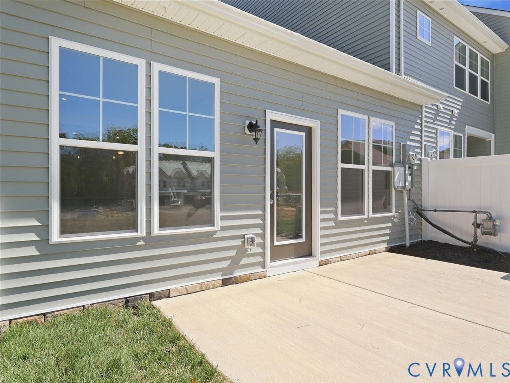 18783 Palisades Ridge, Palisades Cove, Moseley, VA 23120