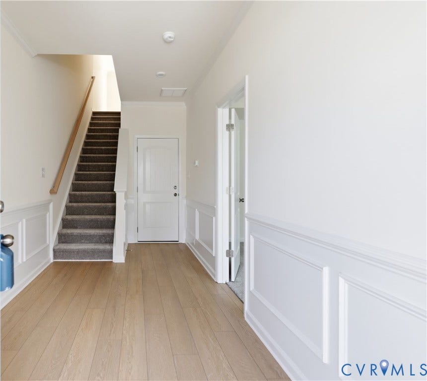 This photo shows a similar floorplan and quality level to Eastwood Homes. Actual design selections and layout may vary.