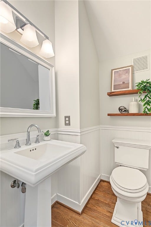 5716 Oak Mill Court, Henrico, VA 23059