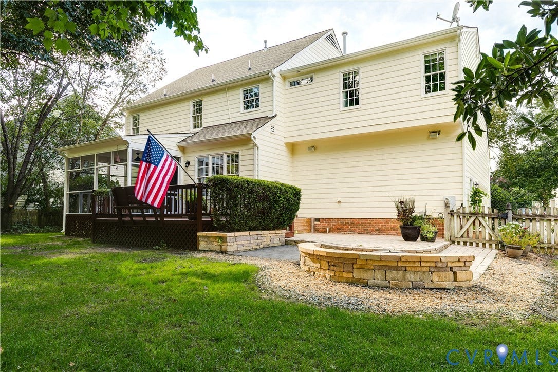 5716 Oak Mill Court, Henrico, VA 23059