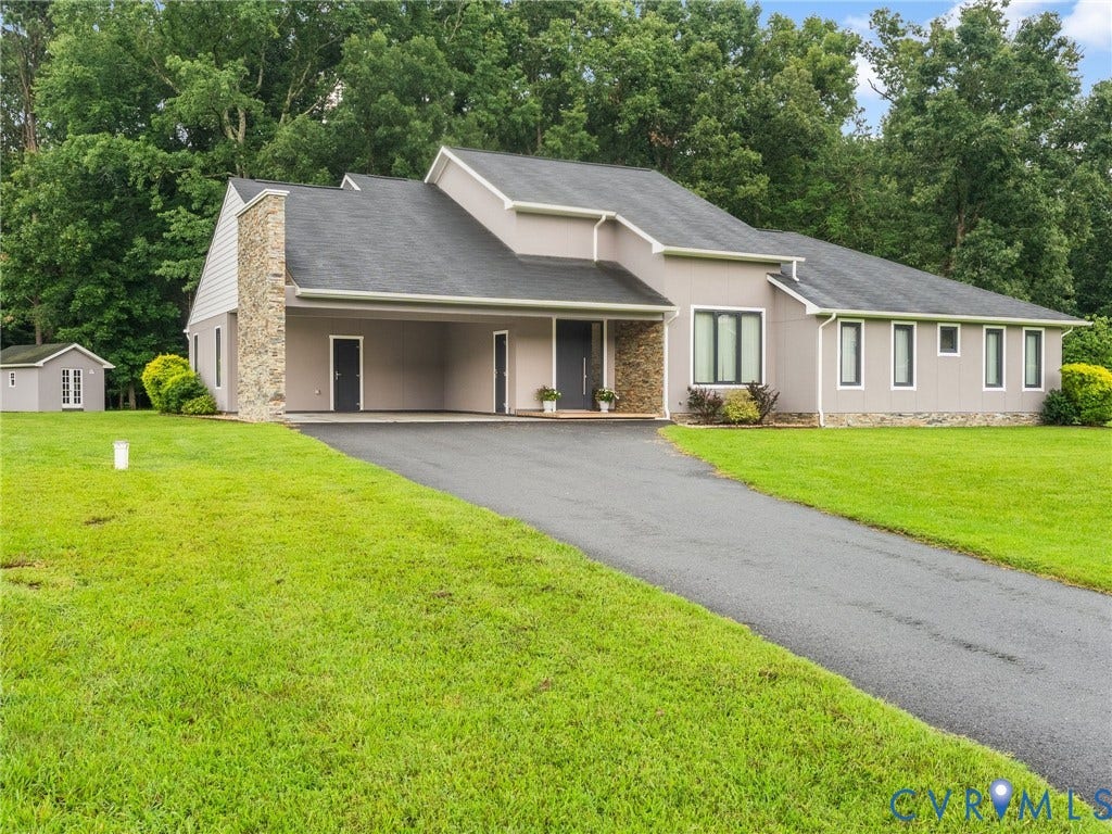 7027 Brinley Meadows Drive, Henrico, VA 23231 7027 Brinley Meadows Drive, Henrico, VA 23231
